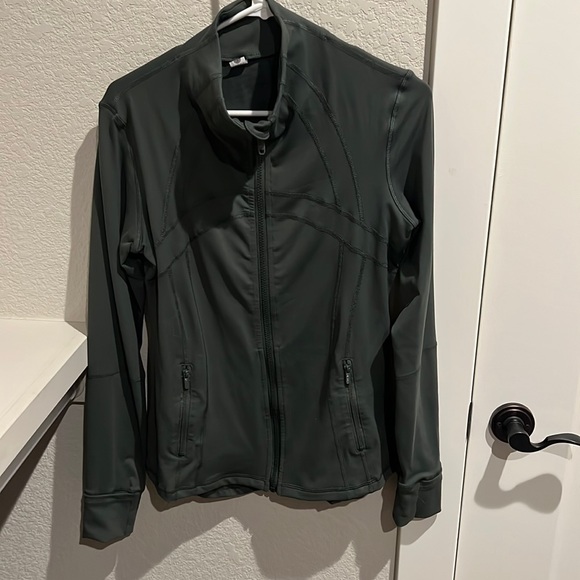 DYM Athletics Posh Zip Jacket - Picture 2 of 4